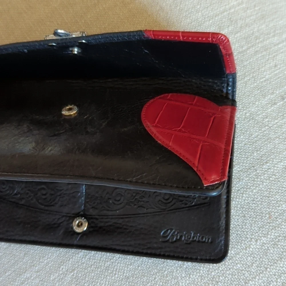 Vintage Brighton Crossbody Wallet heart motif leather - Picture 6 of 6